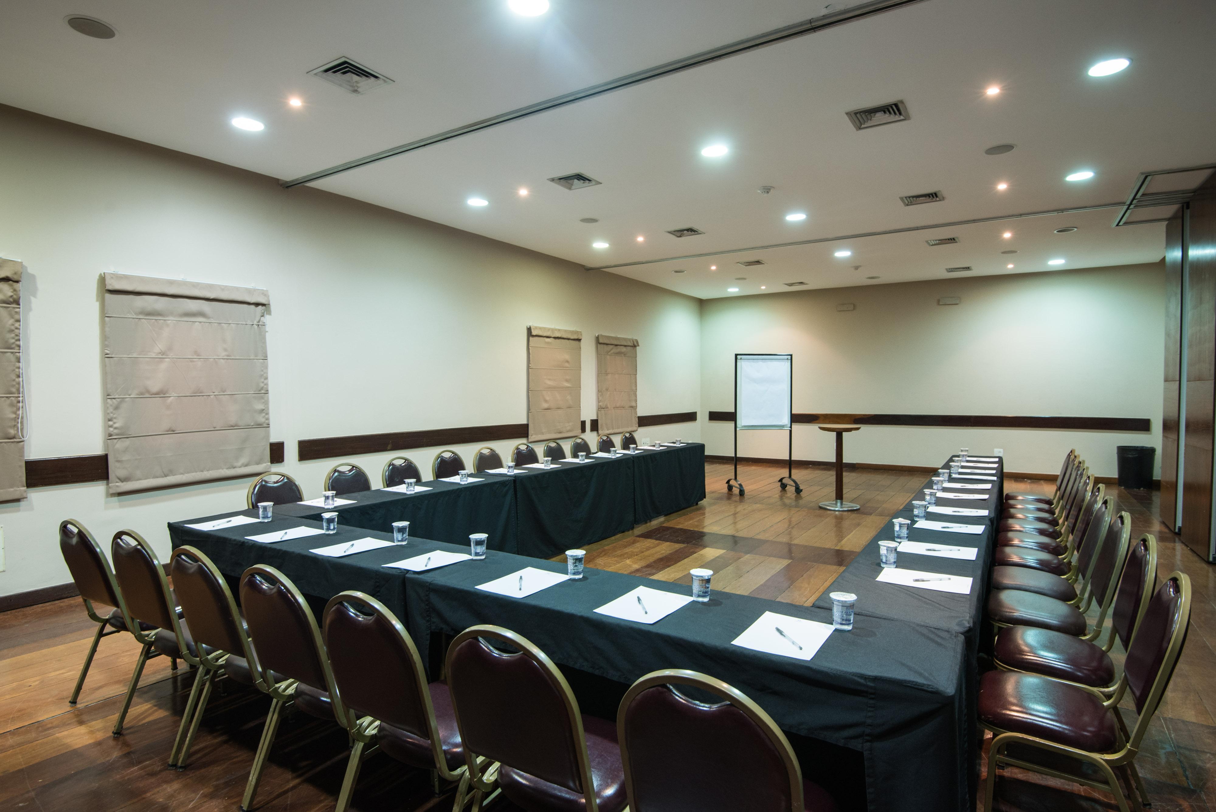 Vila Gale Resort Mares Guarajuba Exterior foto Meeting room