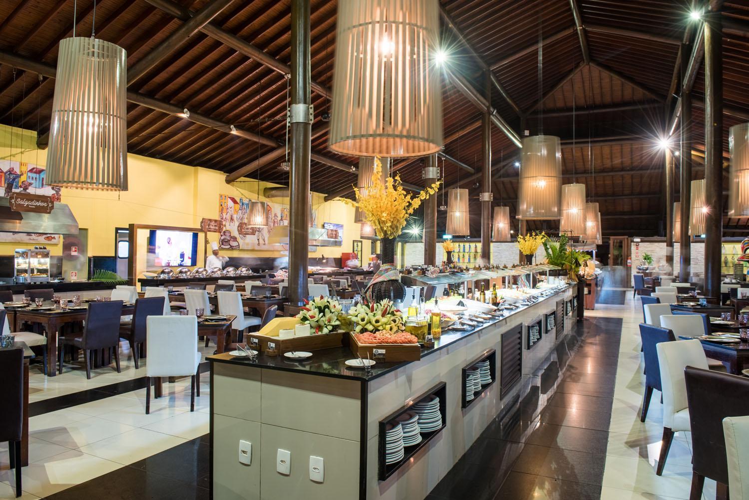 Vila Gale Resort Mares Guarajuba Exterior foto The restaurant at the hotel