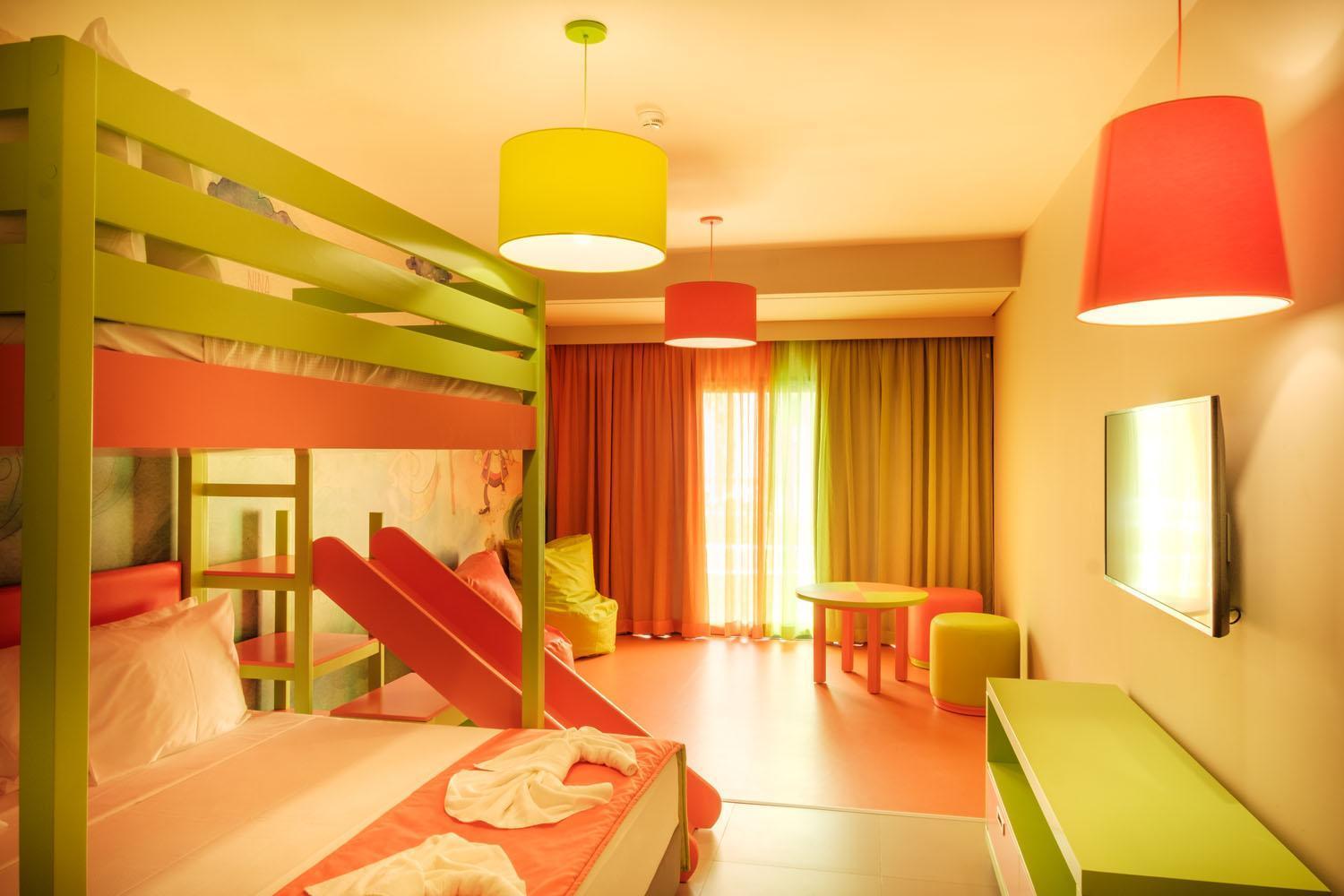 Vila Gale Resort Mares Guarajuba Exterior foto Family room